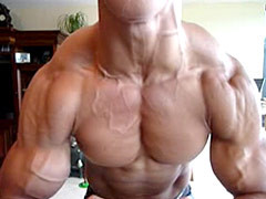 Amateur muscle men