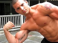 Straiht muscle hunk outdoors